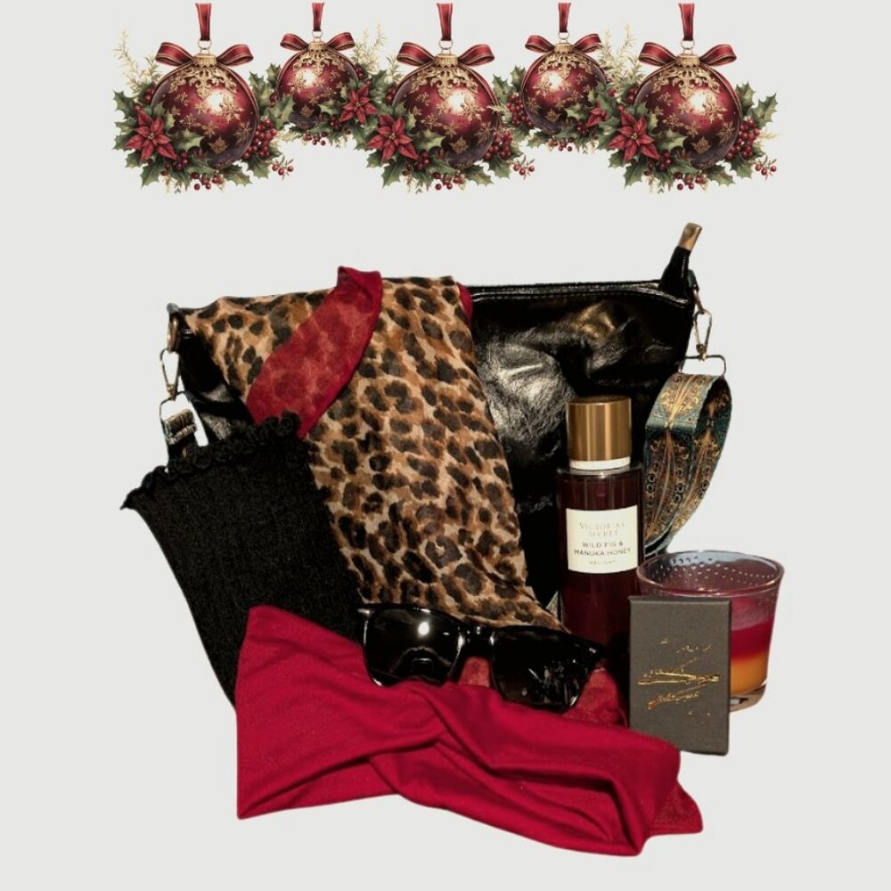 Victoria's Secret and Silver Jewelry Womens 8 piece Retail Value $176